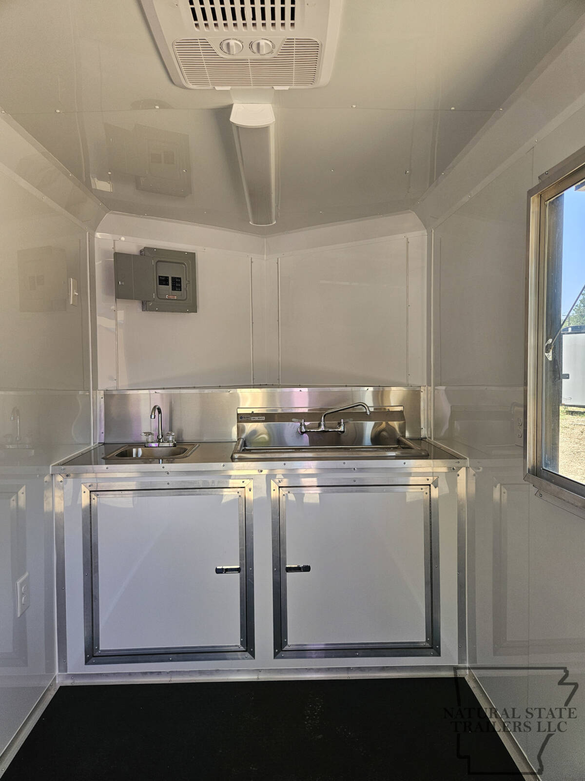 2026 Water Blue Quality Cargo 6X12TA BOP